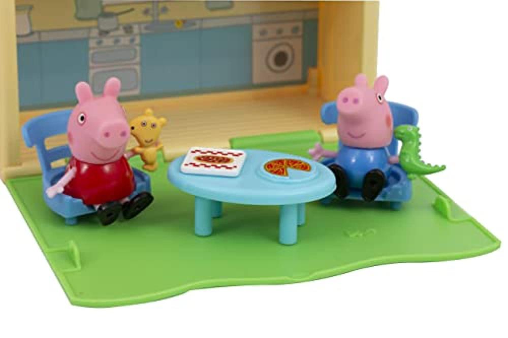 Una nuova casa giocattolo di Peppa Pig. Giochi per bambini