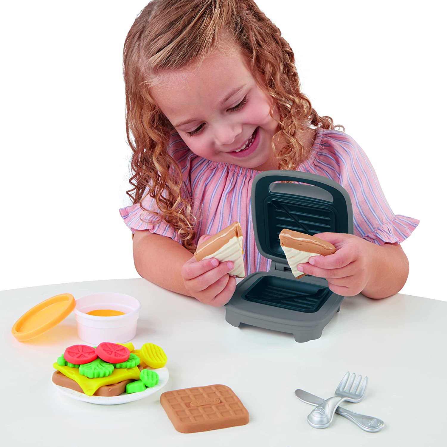 Play-Doh Hasbro Sandwich formaggioso (Playset con 1 vasetto di Pasta da  Modellare Elastix, 6 vasetti di Pasta da Modellare Acces