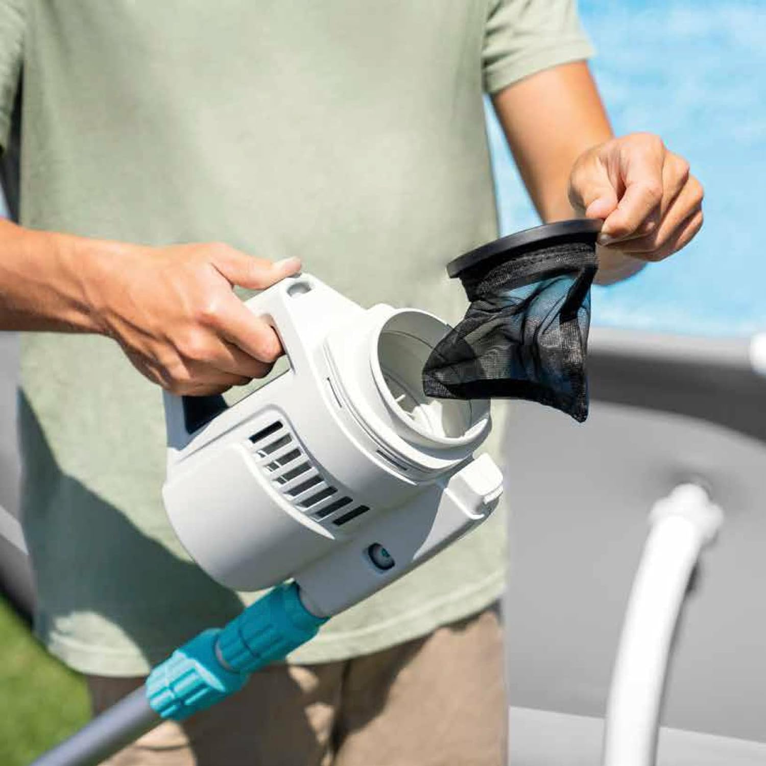 Intex - Aspiratore Vacuum Ricaricabile ZR200 per Piscine e Spa, con Asta  280 cm e Due Teste 28628