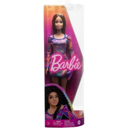 Mattel - Barbie Fashionistas con capelli frisÃ© e lentiggini, abito con stampa marmorizzata arcobaleno e tanti accessori, sandal