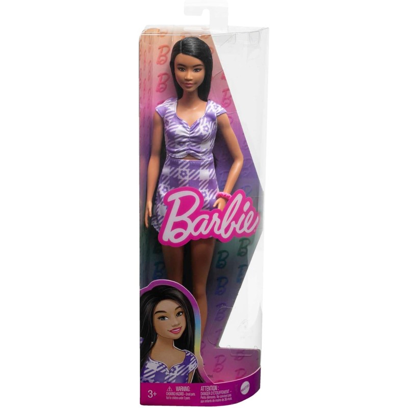 Mattel - Barbie Fashionistas alta con capelli neri mossi, abito vichy con intagli e accessori, 3+ anni, HPF75