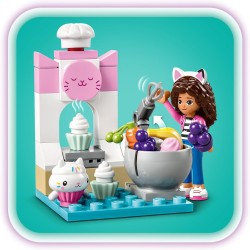 LEGO La Casa delle Bambole di Gabby Divertimento in Cucina con Dolcetto, con i Personaggi di Gabby e Dolcetto, Cupcake da Decora