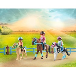 Playmobil - Horses of Waterfall 71493 Trasporto Cavalli e stalla, apprendimento giocoso dell equitazione, avventurati al Waterfa