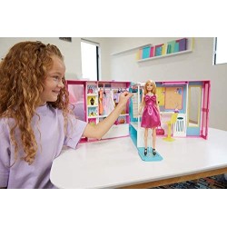 Mattel - Barbie Armadio dei Sogni, Include una Bambola con 4 Look Diversi e più di 25 Accessori, Giocattolo per Bambini 3+Anni, 