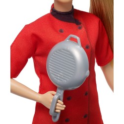 Barbie - Carriere Chef con Padella Bambola Cappello da Cuoco e Capelli Biondi, FXN99