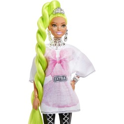 Barbie - Extra Bambola Snodata con Lunghissimi Capelli Verde Fluo, con Pappagallino e Accessori, HDJ44