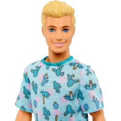 Mattel - Barbie Ken Fashionistas n.211, dai capelli biondi con look alla moda, t-shirt con cactus, pantaloncini bianchi e sneake