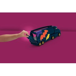 Fisher-Price - DC Batwheels - Bat-Autotreno, playset Autotreno con rampa e veicolo Bam Batmobile in scala 1:55 incluso, può cont