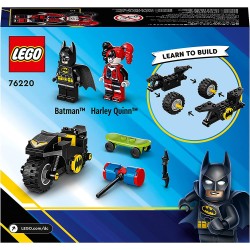 LEGO 76220 - DC Batman Contro Harley Quinn, Set di Action Figure di Supereroi con Skateboard e Moto - LG76220