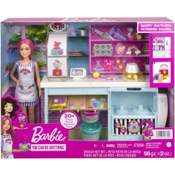 Mattel - Barbie-PlaySet Pasticceria con Bambola dai Capelli Rosa, 2 Barattolini di Pasta Modellabile - HGB73