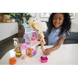 Mattel - Barbie Playset Negozio degli Animali con Bambola Bionda, 4 Animaletti e Tanti Accessori, Giocattolo per Bambini 3+Anni 