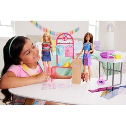 Mattel - Barbie - Make & Sell Boutique, playset con bambola e accessori alla moda inclusi, espositore, stampante e adesivi per c