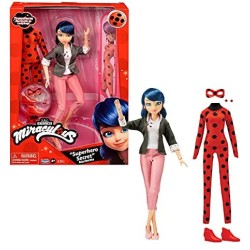 Rocco Giocattoli - Miraculous - Bambola con i suoi due abiti - Ladybug e Marinette - Bambola articolata da 26 cm con i suoi due 