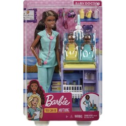 Mattel - Barbie - Carriere Playset Pediatra Mora con Bambola e Accessori - GKH24