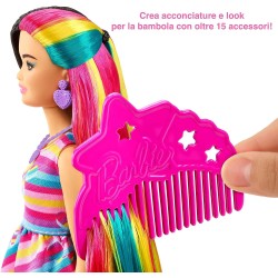 Mattel - Barbie - Super Chioma Bambola Petite con abito a cuori, capelli fantasia lunghi 21,6 cm, 15 accessori alla moda - 8 con