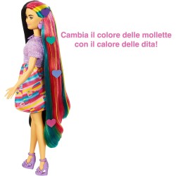 Mattel - Barbie - Super Chioma Bambola Petite con abito a cuori, capelli fantasia lunghi 21,6 cm, 15 accessori alla moda - 8 con