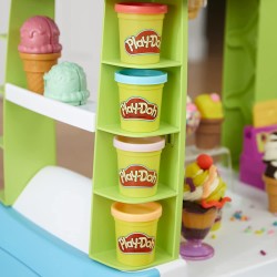 Play Doh -  Kitchen Creations, Il Super Camioncino, playset con Cucina di Grandi Dimensioni con Suoni realistici, 27 Accessori, 