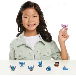 Giochi Preziosi - Doorables Stitch Collector, Set di Personaggi da Collezione con Lilo, Stitch e Angel, Pack A Forma Di Casa Con