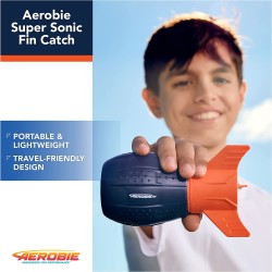 Aerobie Super Sonic Fin Catch, giocattolo aerodinamico da football di Russell Wilson dalla struttura morbida, giochi per esterni