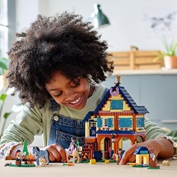 LEGO Friends Il Centro Equestre nel Bosco, Scuderia dei Cavalli Giocattolo per Bambini di 7 Anni con 2 Mini Bamboline, 41683