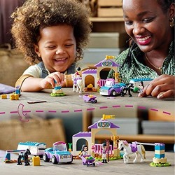 LEGO Friends Addestramento Equestre e Rimorchio, Set per Bambini di 4 Anni con 2 Mini Bamboline e Cavallo Giocattolo, 41441