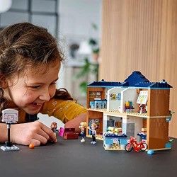 LEGO Friends Scuola di Heartlake City, Set di Costruzioni per Bambini 6 Anni con 3 Mini Bamboline e Tanti Accessori, 41682