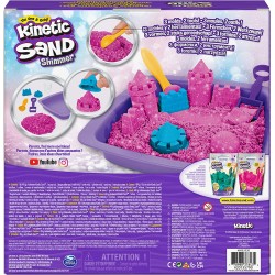 Kinetic Sand |Castello di Sabbia Shimmer | Sabbia cinetica 454gr | Sabbia Magica | Sabbia Colorata Glitterata Rosa | 3 Accessori