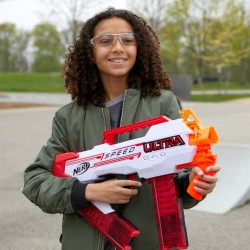 Hasbro - Nerf Ultra Speed, blaster completamente motorizzato, 24 dardi Nerf AccuStrike Ultra, F4929U500