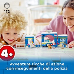 LEGO 60370 City Inseguimento alla Stazione di Polizia con Macchina e Moto Giocattolo, Prigione, Percorso ad Ostacoli, 4 Minifigu