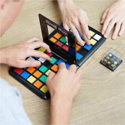 SPIN MASTER, Rubik s RACE, classico gioco da tavolo di Rubik s, l originale, rapido e di strategia, 6063980