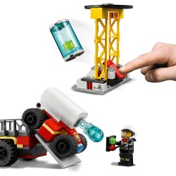 LEGO City Unità di Comando Antincendio, Giocattoli per Bambini di 6 Anni, con Vigile del Fuoco, 60282