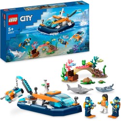 LEGO - City Batiscafo Artico, Barca con Mini-Sottomarino e Animali Marini come Squalo, Granchio, Tartaruga e Manta, Set Immersio