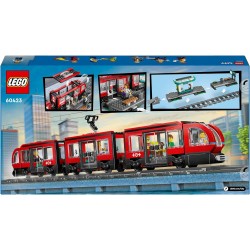 LEGO City Tram e Fermata del Tram, Treno Giocattolo da Costruire con Stazione e Vagoni Ferroviari, Giochi di Ruolo da 7 Anni in 