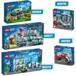 LEGO 60392 City Inseguimento sulla Moto della Polizia Giocattolo con Modello di Auto da Corsa e 2 Minifigure - LG60392