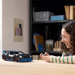 LEGO - Technic 42176 Auto da Corsa Porsche GT4 e-Performance, Macchina Giocattolo Telecomandata per Bambini da 10 Anni, Modellin