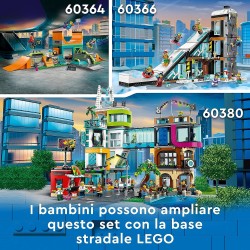 LEGO 60365 City Condomini, Modular Building Set con Stanze Combinabili, Negozio, Bicicletta Giocattolo e 6 Minifigure