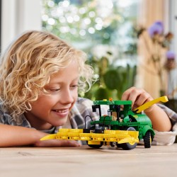 LEGO Technic John Deere 9700 Forage Harvester, Trattore Giocattolo Funzionante, Veicolo Mietitrebbia da Costruire, 42168