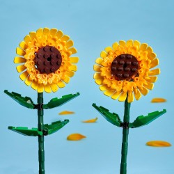 LEGO Creator Girasoli Set di Fiori Finti da Costruire, Bouquet da Esporre come Accessorio per la Camera da Letto o come Decorazi