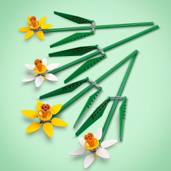 LEGO Creator Narcisi Set di Fiori Finti, Bouquet come Decorazione di Casa, Regalo di San Valentino, per Lei o Lui, 40747