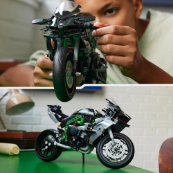 LEGO - Technic Motocicletta Kawasaki Ninja H2R, Modellino di Moto Giocattolo in Scala da Costruire, Veicolo da Esposizione con S