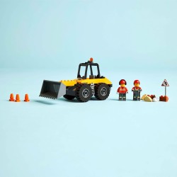 LEGO City 60450 - Pala Gommata Gialla - Escavatore Giocattolo da Costruire, Veicolo da Cantiere con 2 Minifigure, Prescolari Mon